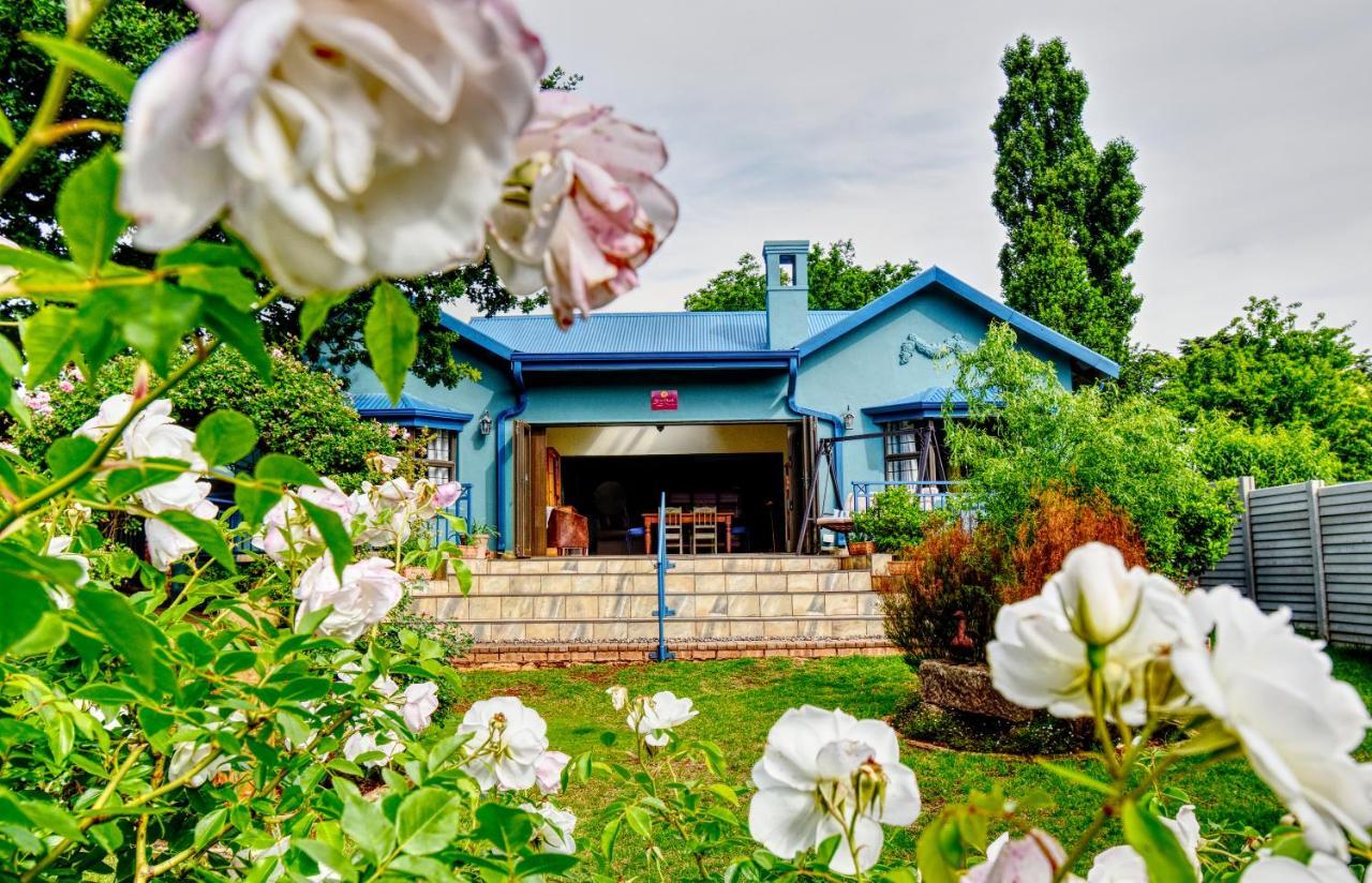 Die Blou Huis Clarens Exteriör bild