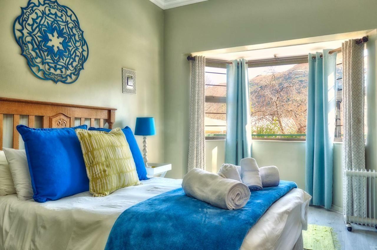Die Blou Huis Clarens Exteriör bild
